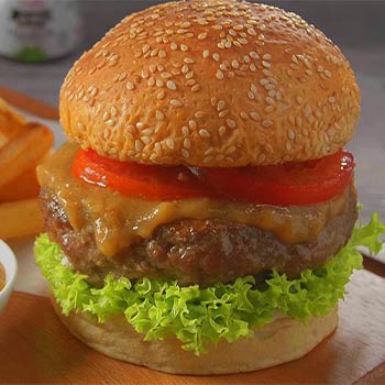 Homemade Beef Burger with Special Pepper Brown Sauce0 (0)